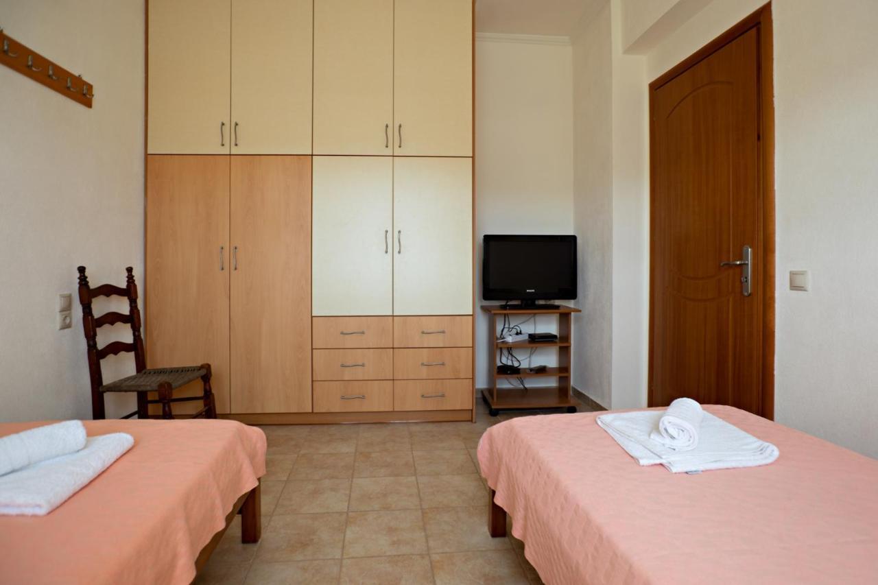Nikki'S Family Apartments Sívota Esterno foto