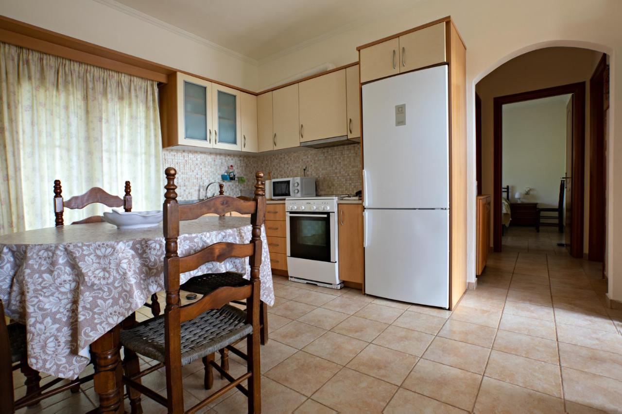 Nikki'S Family Apartments Sívota Esterno foto