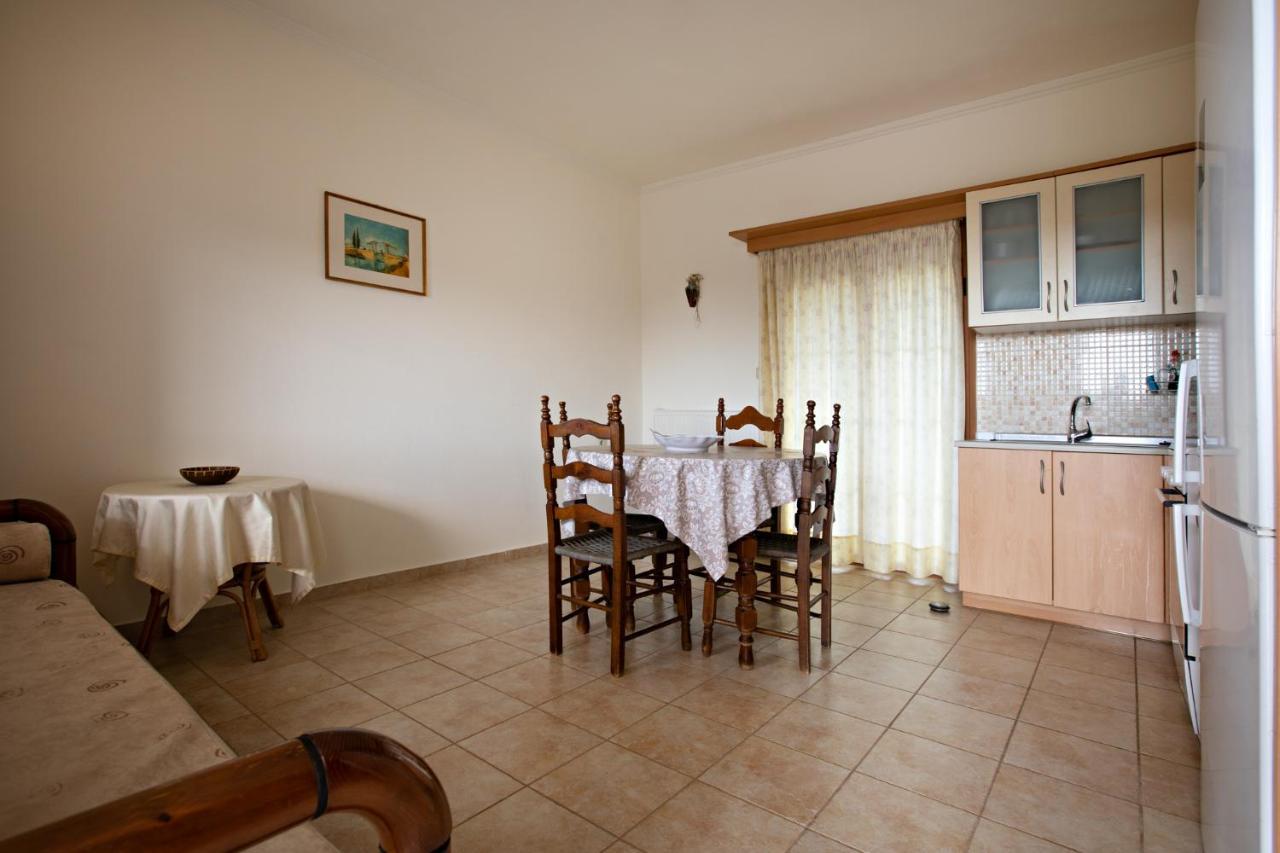 Nikki'S Family Apartments Sívota Esterno foto